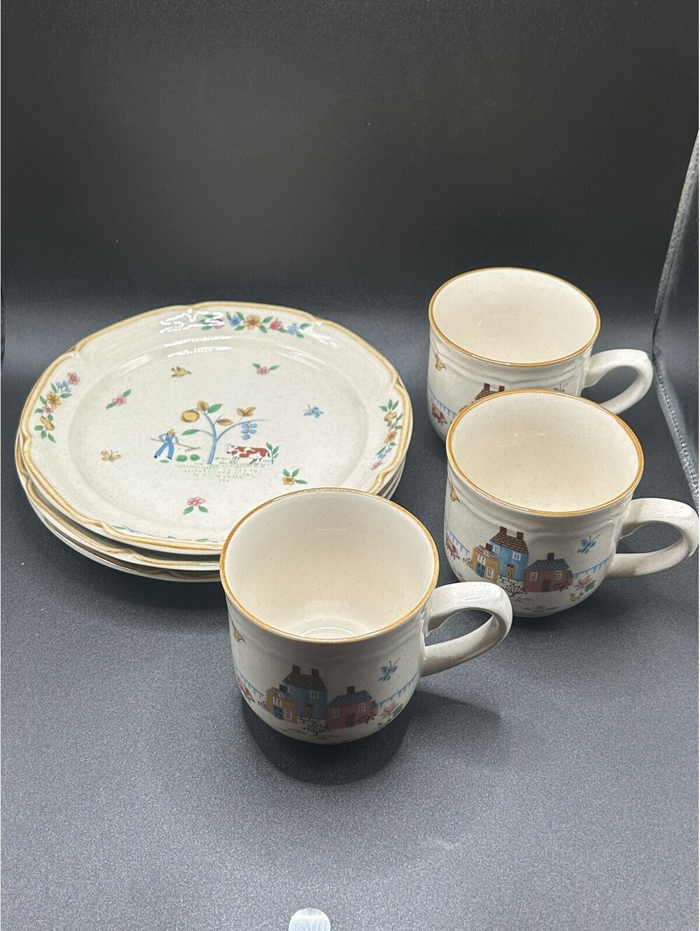 Vintage Set of 3 International Heartland Village Cups & Saucers Japan 1990’s